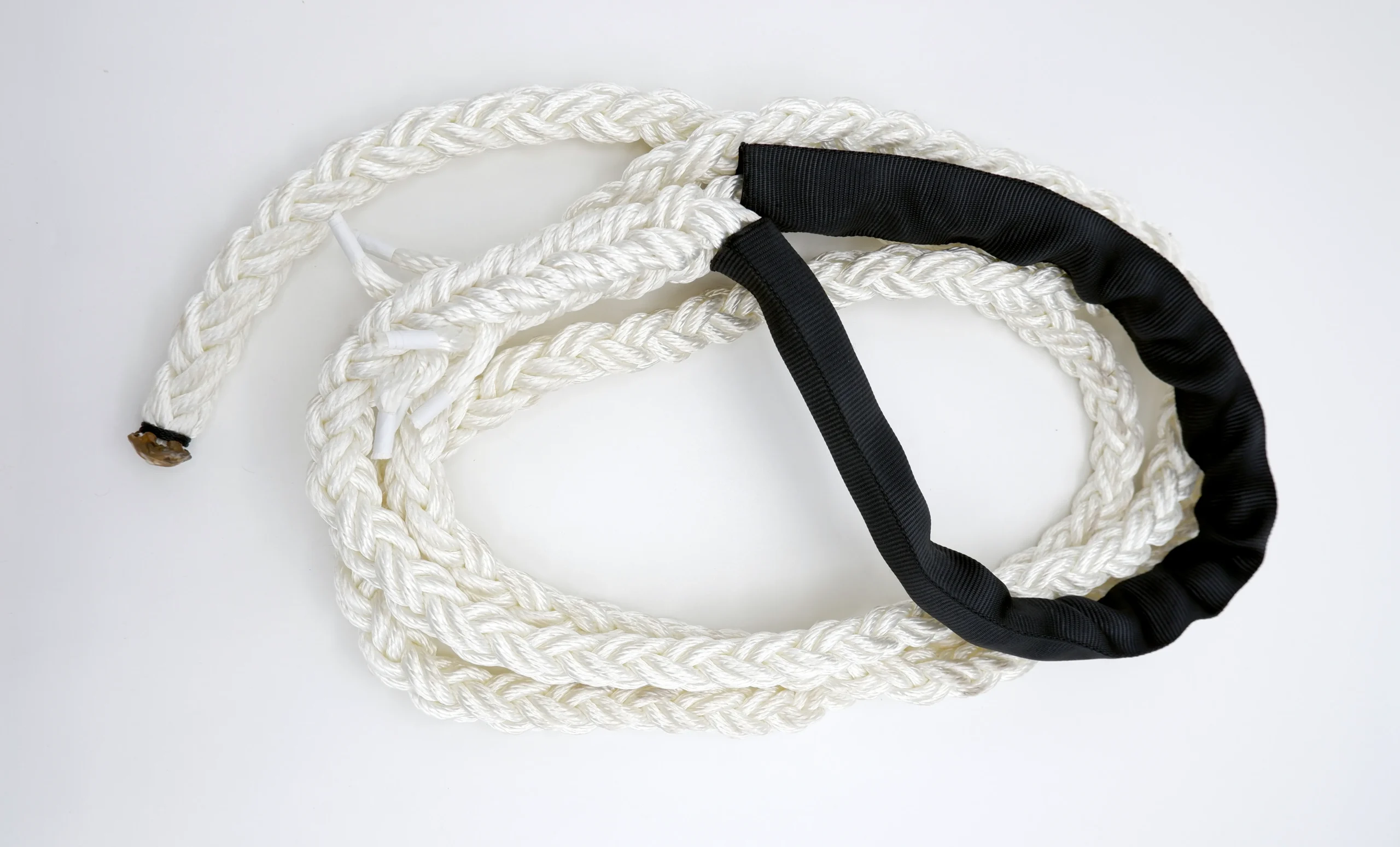 Cordage amarre polyester 8 torons avec œil épissé sur cosse — Dans Nos Cordes