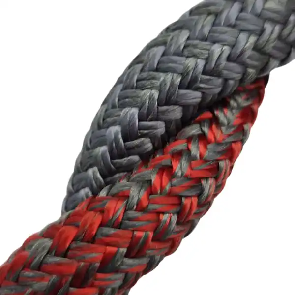 Cordage âme HMPE et gaine mixte Technora/Polyester